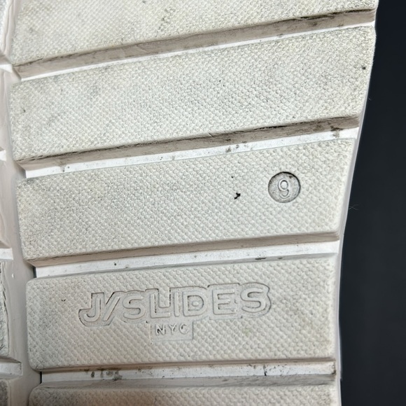 J/Slides BAHA white leather sandal size 9 - Picture 8 of 8